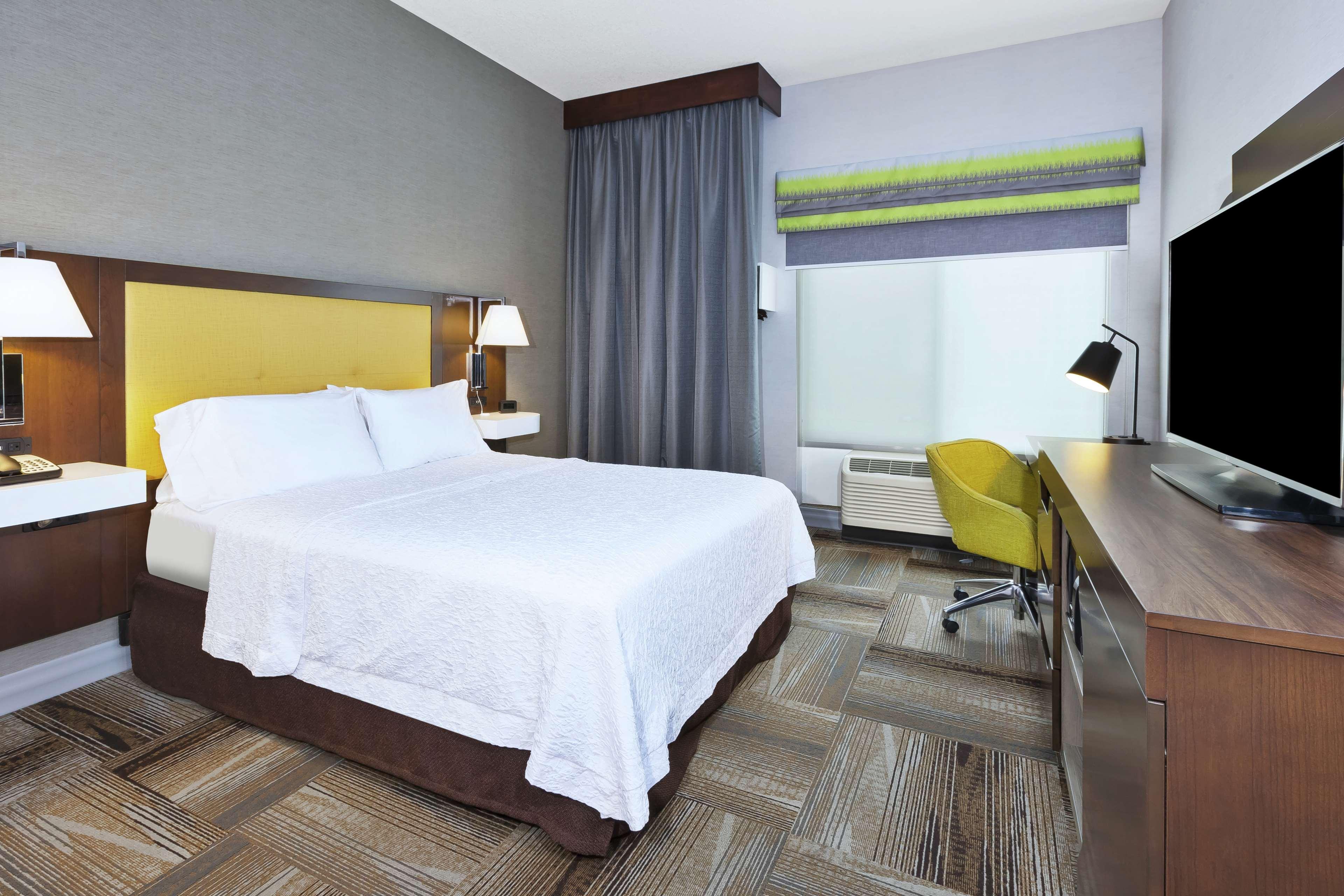 Hampton Inn Idaho Falls Exterior photo