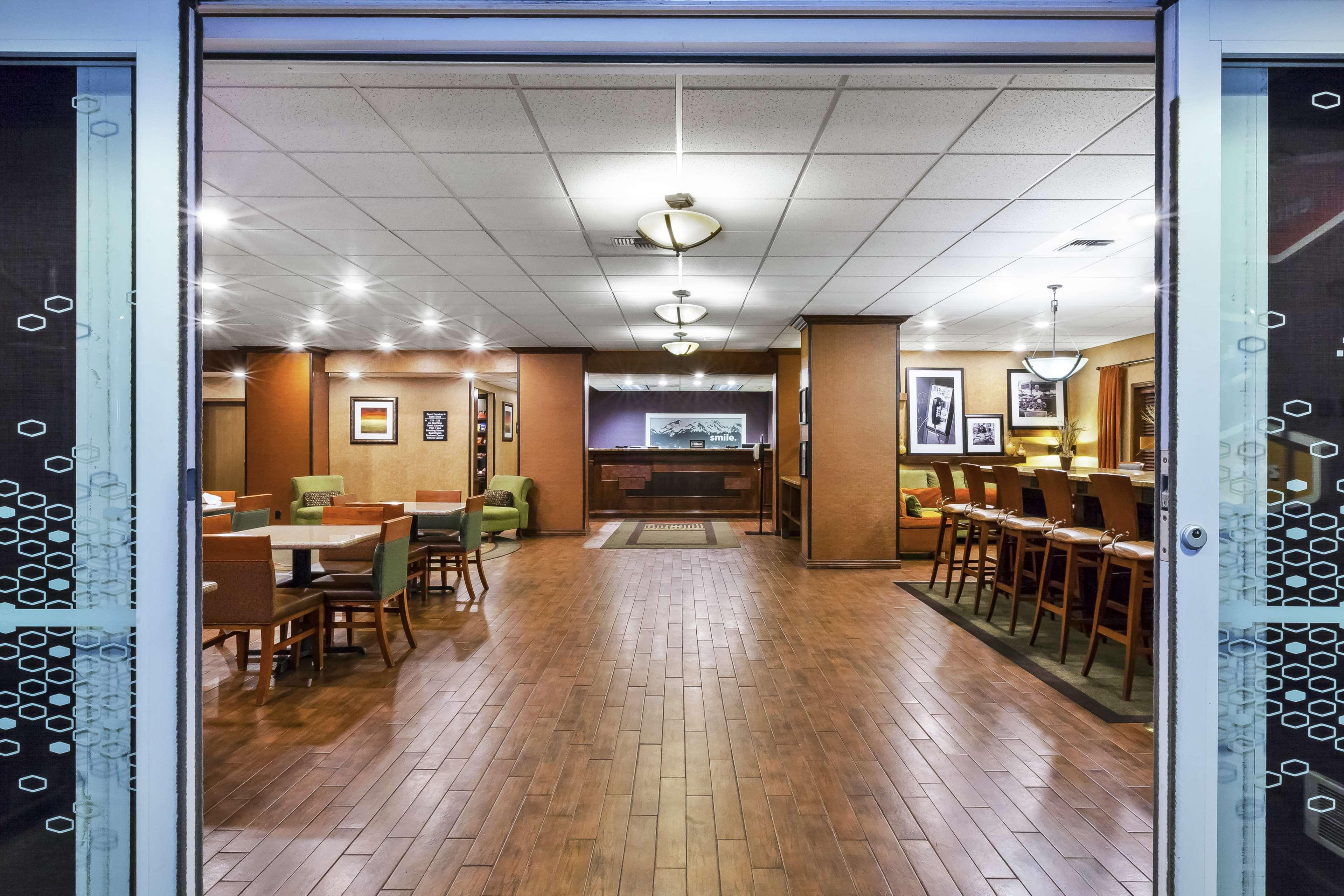 Hampton Inn Idaho Falls Exterior photo